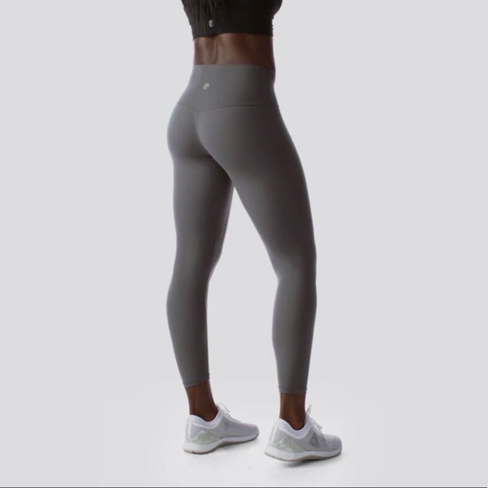 Born Primitive Inspire Leggings GUC Sz S Gray Align Dupe